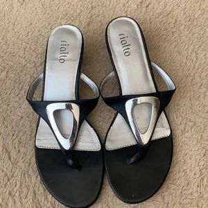 Black kitten heel sandal/silver accent toe strap